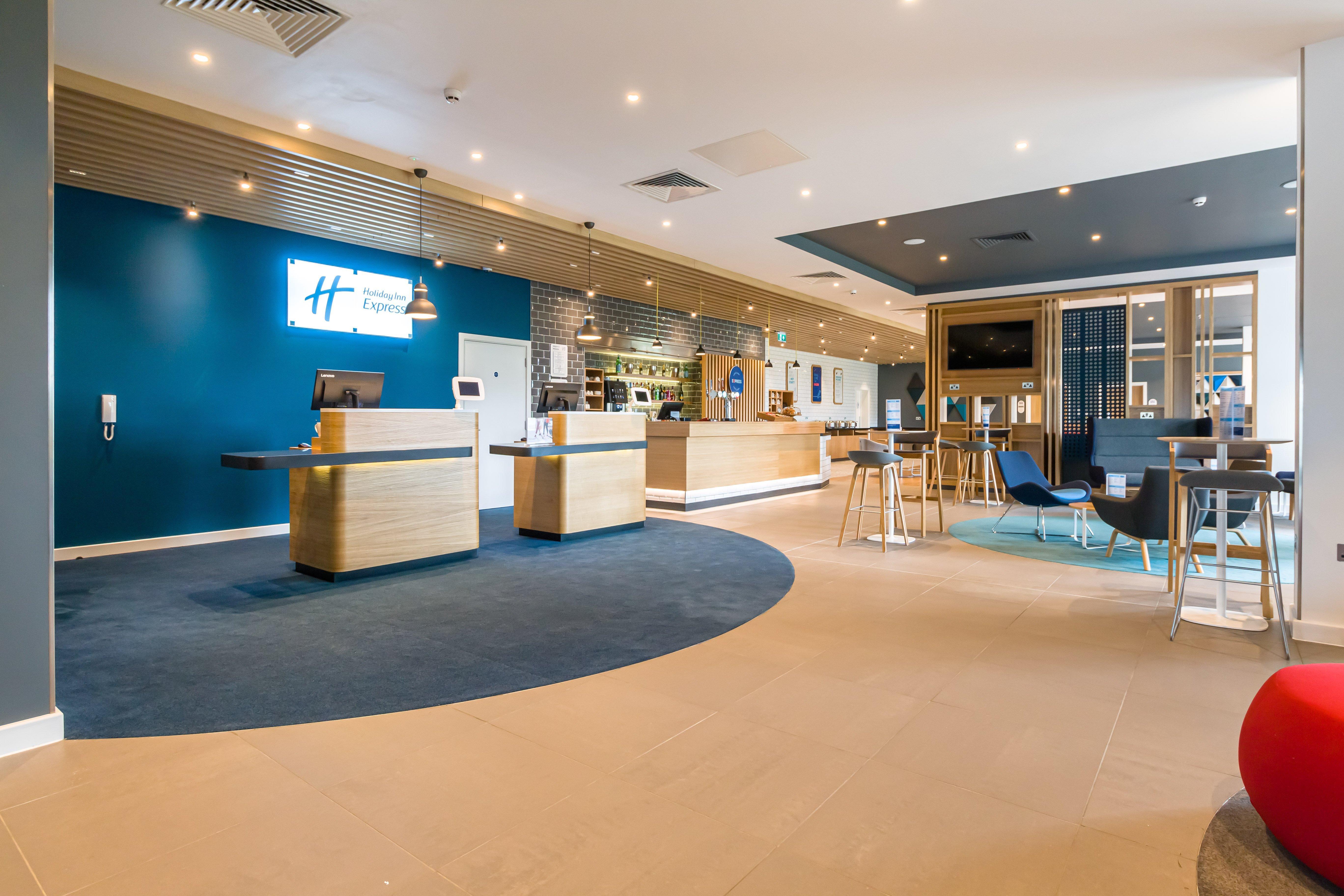 Holiday Inn Express - Bodmin - Victoria Junction By Ihg Exteriör bild