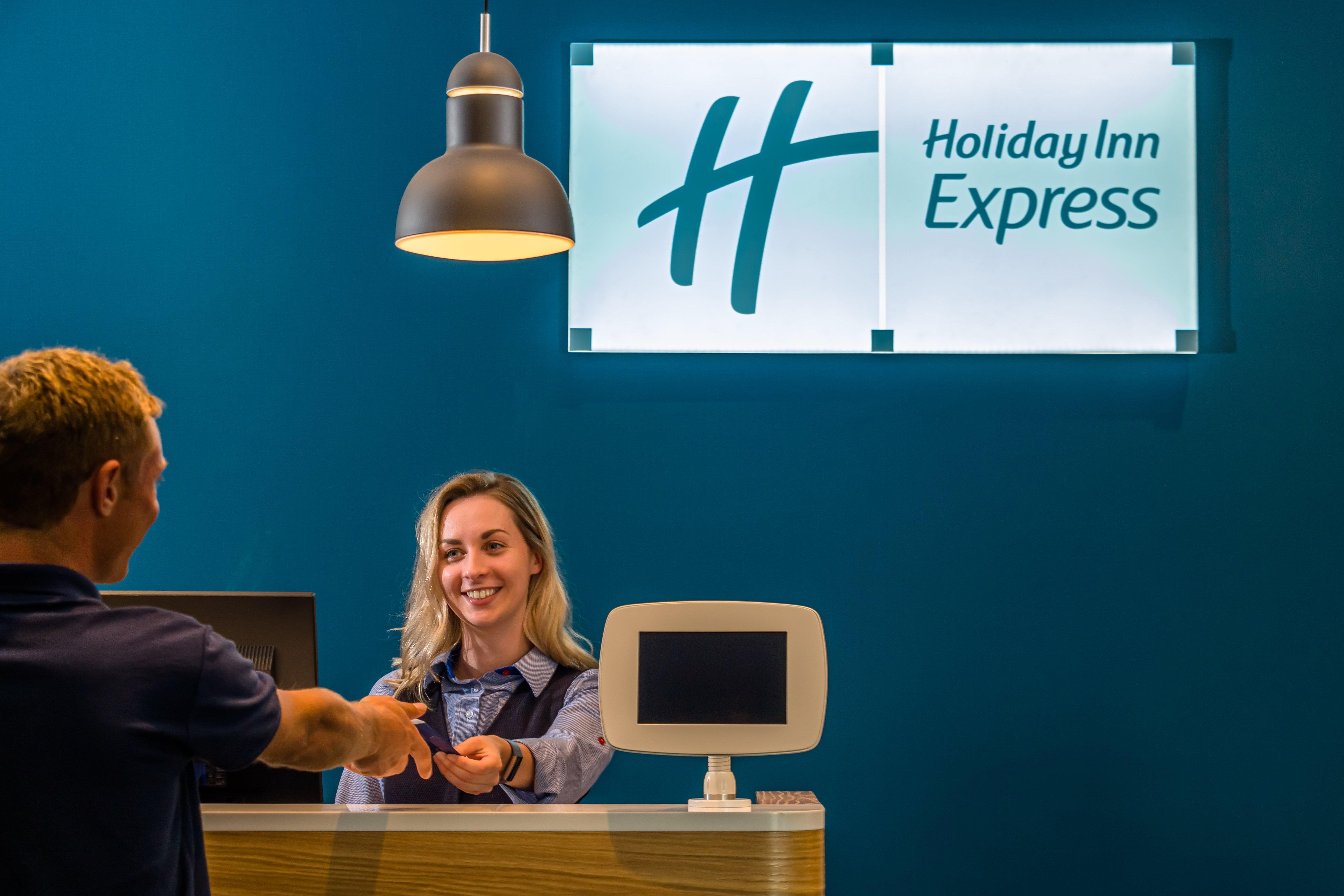 Holiday Inn Express - Bodmin - Victoria Junction By Ihg Exteriör bild