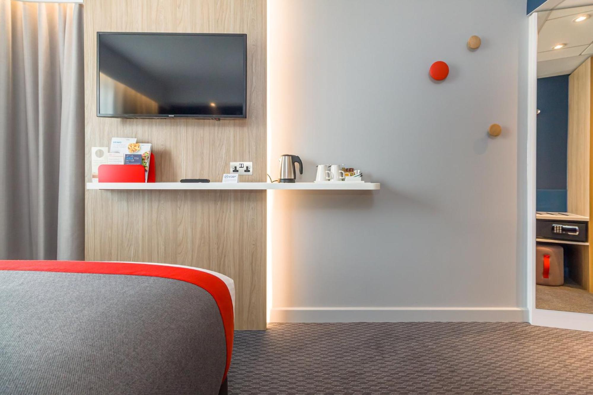 Holiday Inn Express - Bodmin - Victoria Junction By Ihg Exteriör bild