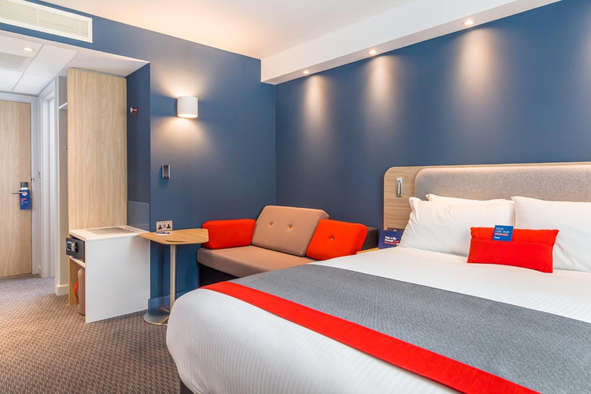 Holiday Inn Express - Bodmin - Victoria Junction By Ihg Exteriör bild